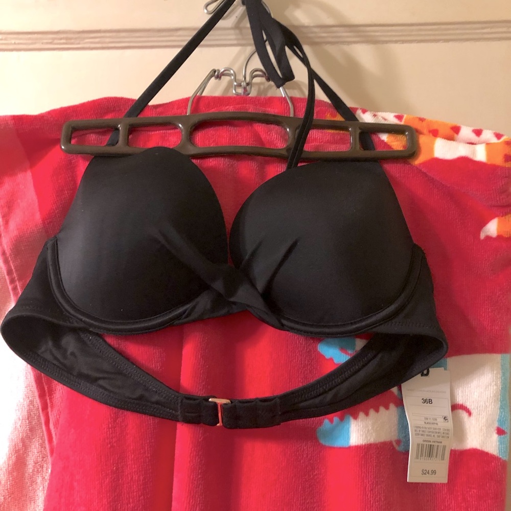 Shade & Shore criss cross bikini top